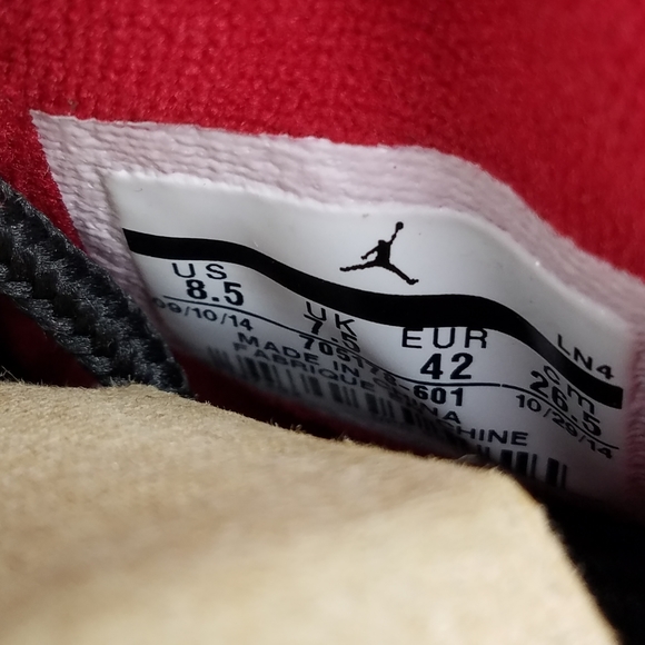 Air Jordan 10 Retro 30th
“Bulls Over Broadway” - Picture 4 of 8